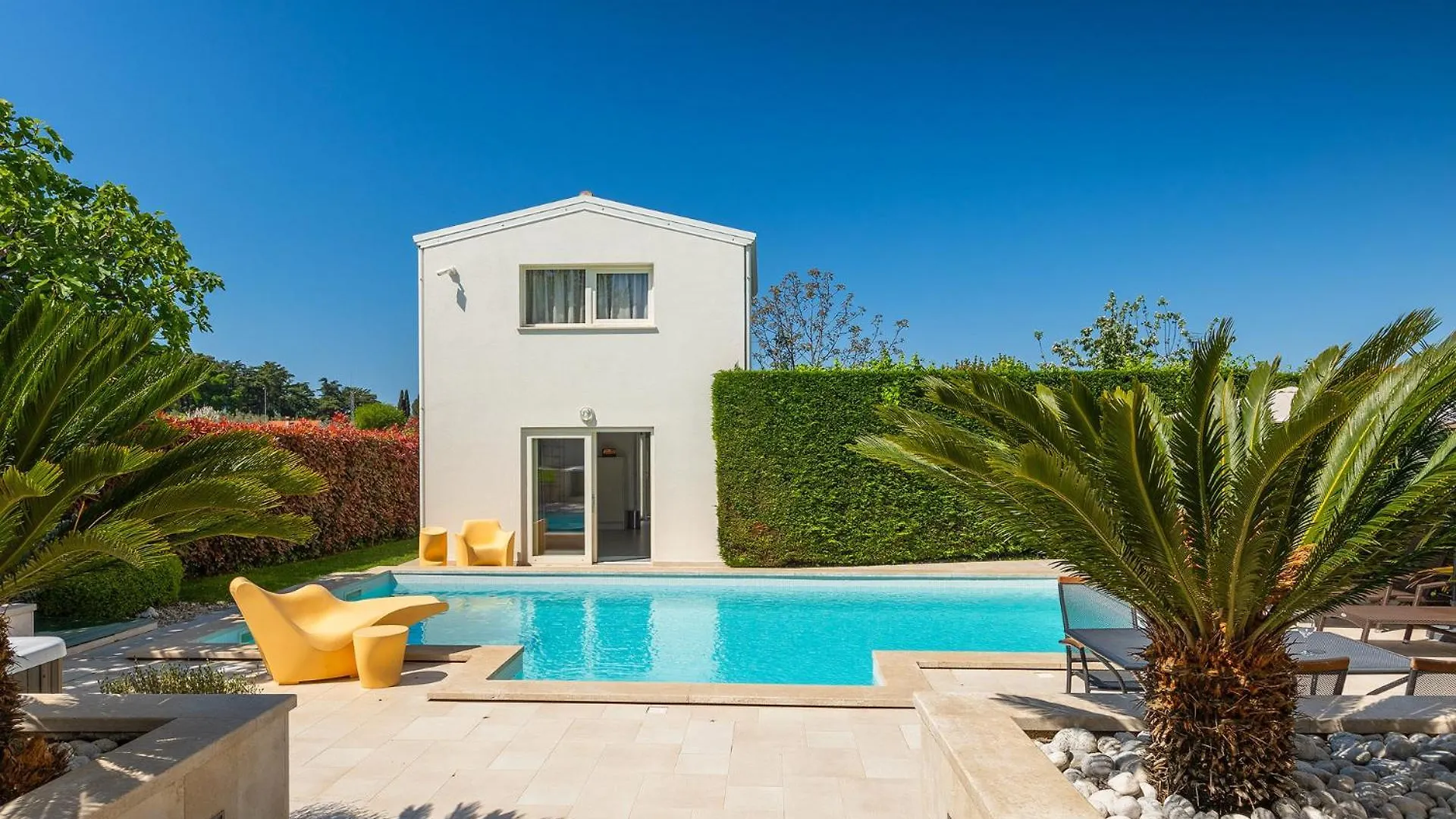 Beautiful Villa Bruna With Jacuzzi In Porec